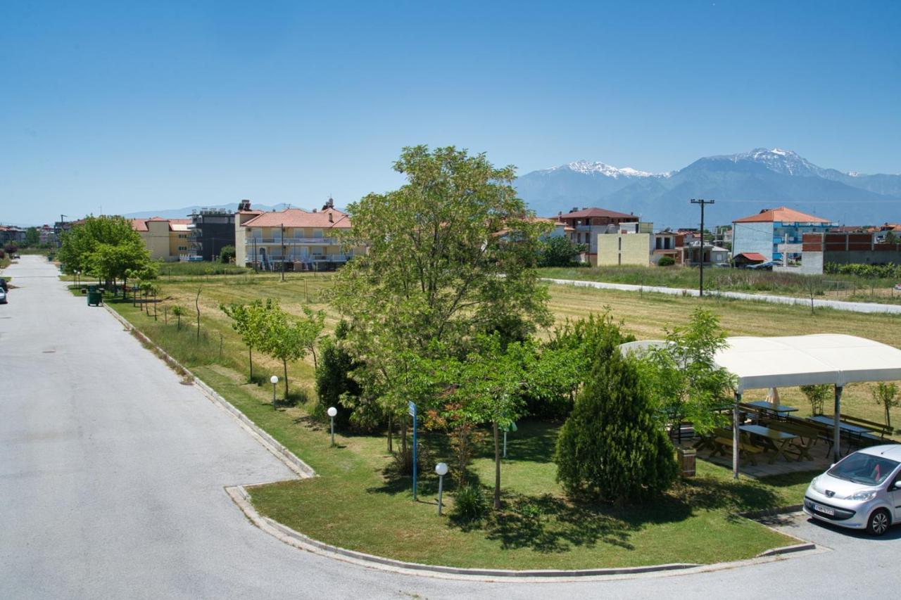 Rea Hotel Paralía Eksteriør billede