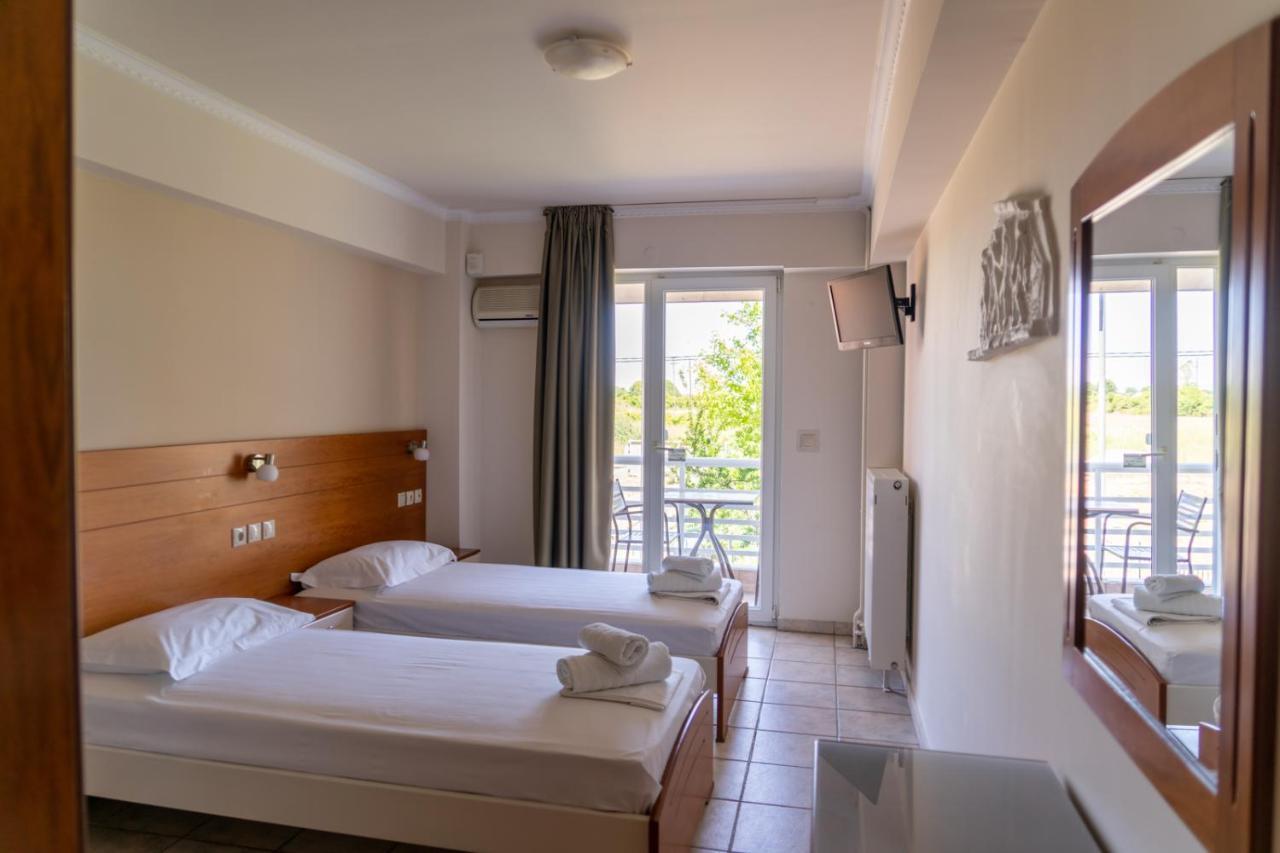 Rea Hotel Paralía Eksteriør billede