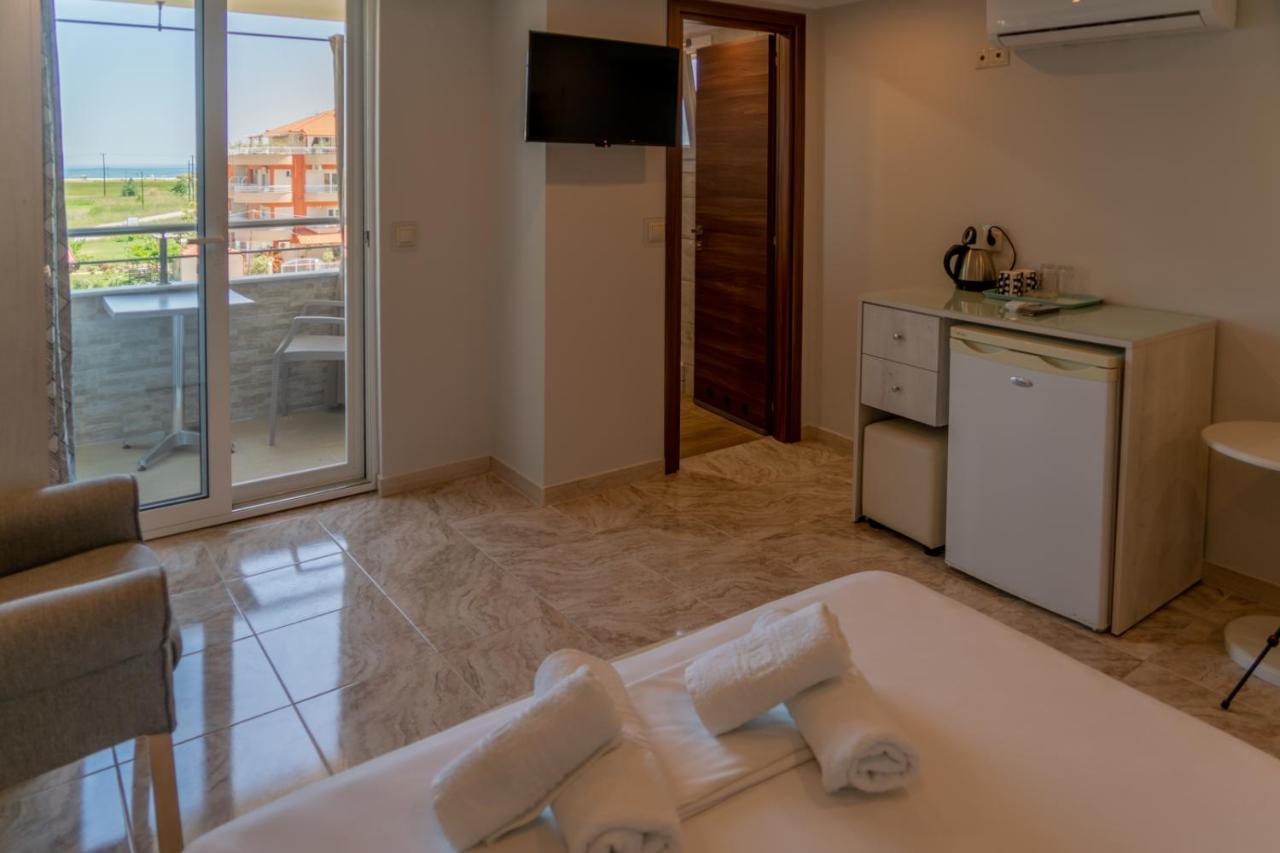 Rea Hotel Paralía Eksteriør billede