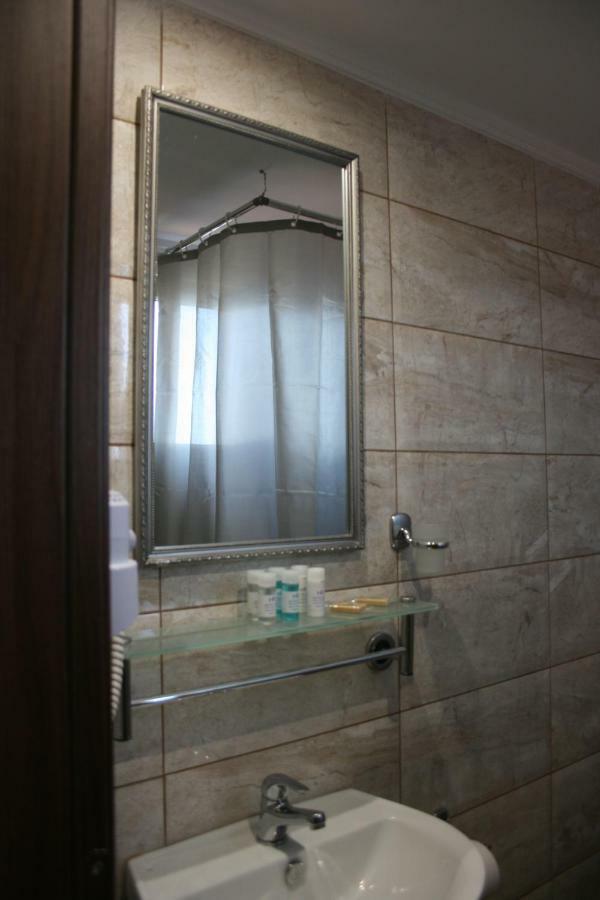 Rea Hotel Paralía Eksteriør billede